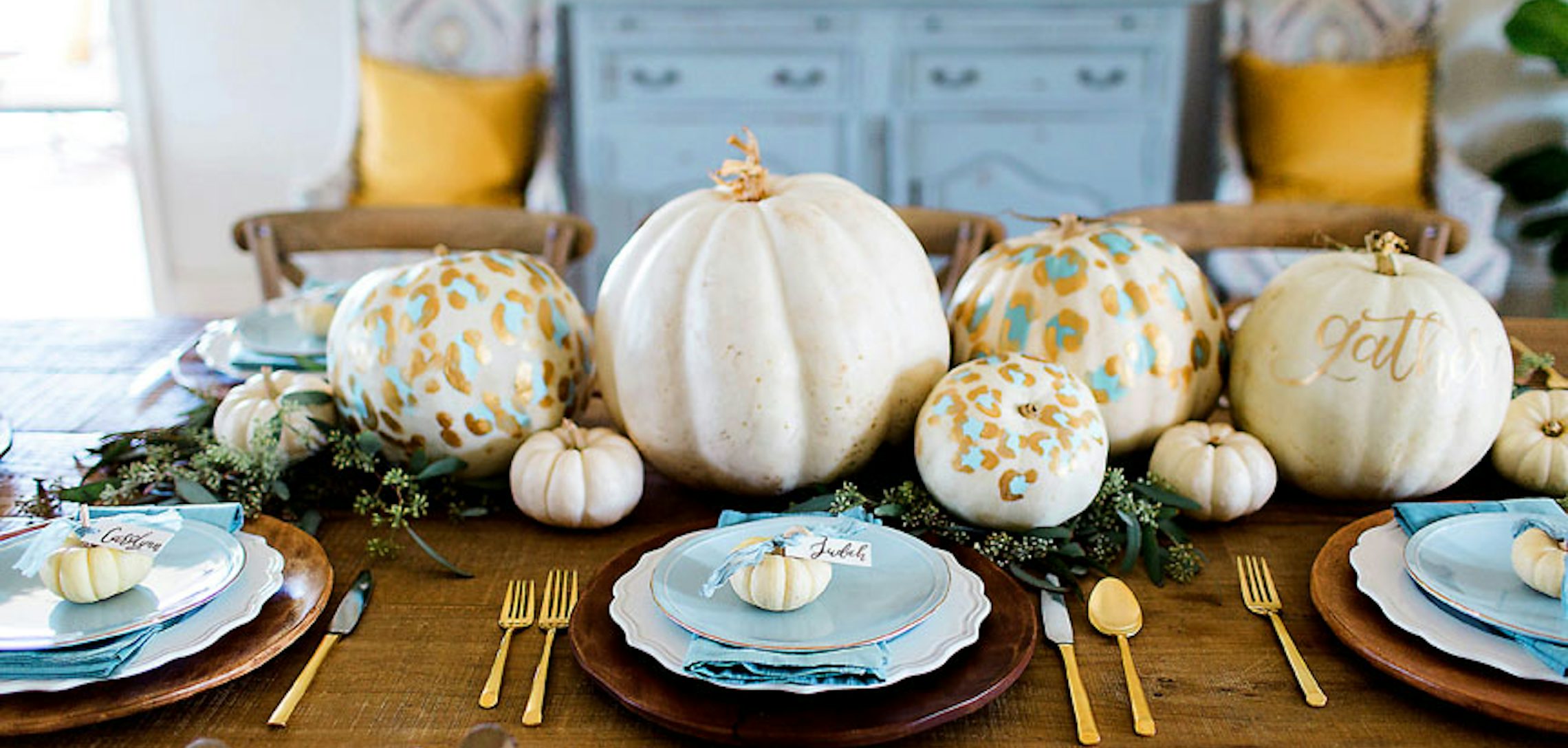 Feast for the eyes: A non-traditional Thanksgiving table - inRegister