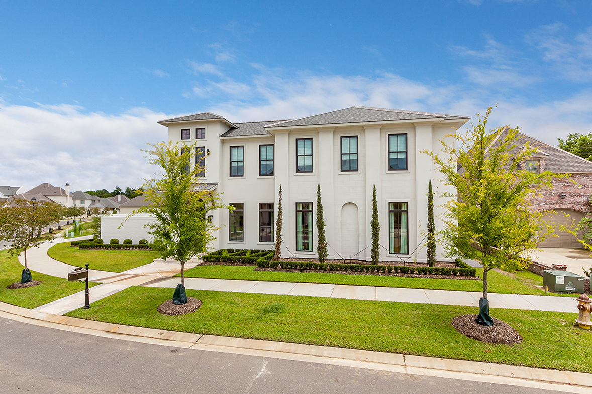 From the February issue A Willow Grove home designed to suit its