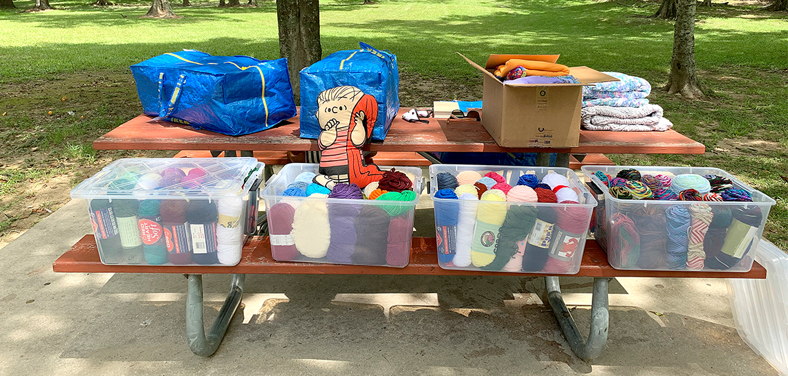 Giving back Project Linus inRegister